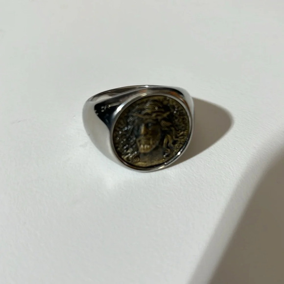 STAINLESS STEEL AND BRONZE JESUS RING - Picture 5 of 5